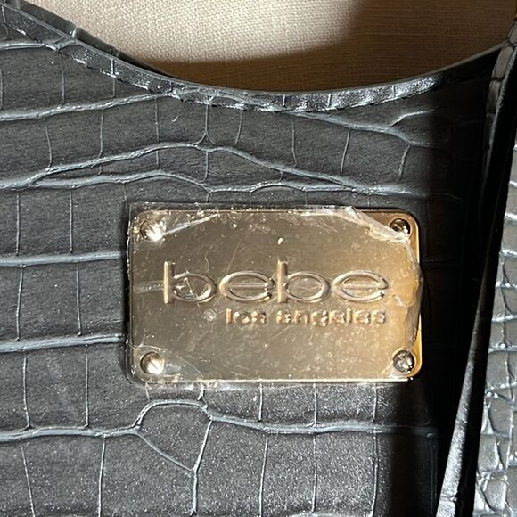 NWOT Bebe Los Angeles Grey Reptile Embossed Shoulder Bag - Picture 2 of 14